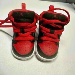 Nike dunks size 3C